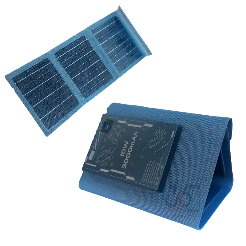 پنل خورشیدی تاشو پاوربانک دار مدل RS-10W چراغ دار