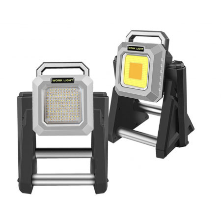 پروژکتور حرفه ای پایه دار با قابلیت نور دهی خیلی بالا